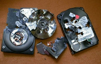broken-hard-drive1